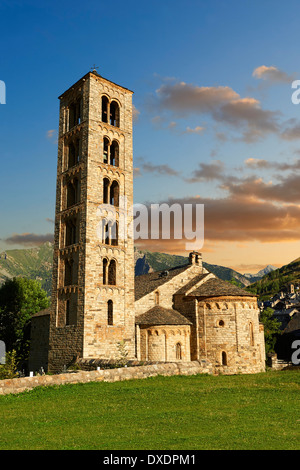 The twelth century Lombard Catalan Romanesque Church of Saint Climent (Clement) in Taull, Vall de Boi, Stock Photo