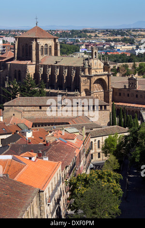16th century church of Iglesia-Convento de San Esteban in the city of Salamanca in Spain Stock Photo