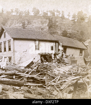Circa 1890 antique photograph, the Great Johnstown Flood May 31, 1889 in Johnstown, Pennsylvania, PA, USA. Stock Photo