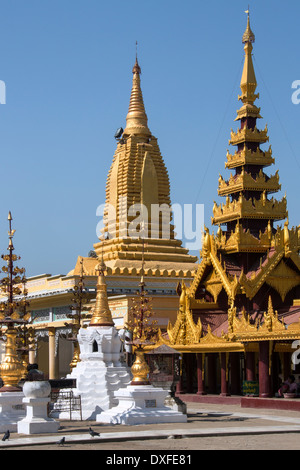 Temples in the Shwezigon Pagoda complex in the ancient city of Bagan in Myanmar (Burma). Stock Photo