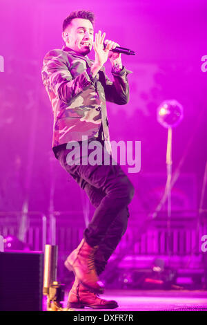 London, Ontario, Canada. 25th March 2014. Jacob Hoggard of the Canadian alternative rock band Hedley performs at Budweiser Gardens in London Ontario on March 25, 2014. The group formed in 2004 and are based out of British Columbia. The band has released five studio albums and one live album. Credit:  Mark Spowart/Alamy Live News Stock Photo