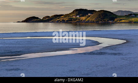 Refviksanden Beach with estuary in the evening light, Vågsøy island, Sogn og Fjordane, Norway Stock Photo