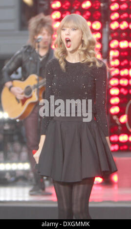 Taylor Swift performs in Times Square on ABC's 'Good Morning America' Featuring: Taylor Swift Where: New York City, United Stat Stock Photo