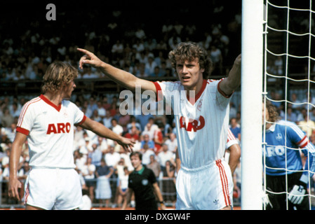 football, Bundesliga, 1983/1984, Ulrich Haberland Stadium, Bayer 04 Leverkusen versus 1. FC Nuremberg 3:0, scene of the match, Roland Grahammer (FCN) Stock Photo