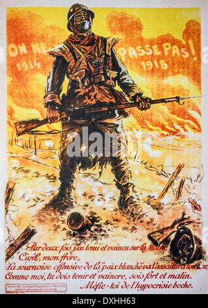 Vintage WWI propaganda poster showing French soldier from the First World War One defending France Stock Photo