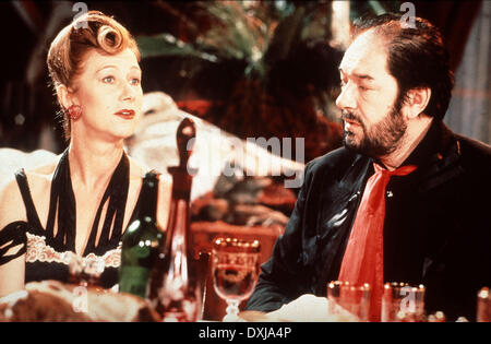 THE COOK THE THIEF HIS WIFE AND HER LOVER HELEN MIRREN, MICHAEL GAMBON