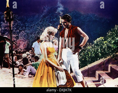 gidget-dxjh7k.jpg