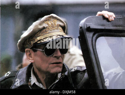 INCHON (US/S KOR 1981) ONE WAY PRODUCTIONS LAURENCE OLIVIER Stock Photo