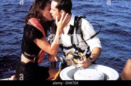 SPEED 2: CRUISE CONTROL (US1997) SANDRA BULLOCK, JASON PATRI Stock Photo