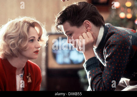 THIS BOY'S LIFE (US1993) ELLEN BARKIN, LEONARDO DICAPRIO Stock Photo