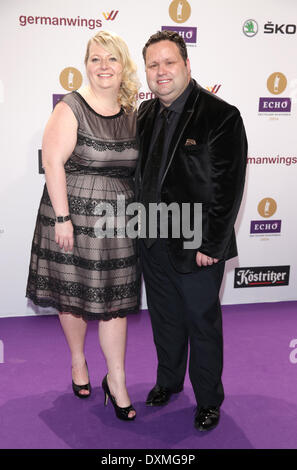 Berlin, Germany. 27th Mar, 2014. British tenor Paul Potts and his wife Julie-Ann arrive to the Echo Music Awards in Berlin, Germany, 27 March 2014. It is the 23rd Echo Music Awards for outstanding achievement in the music industry. Photo: JOERG CARSTENSEN/dpa/Alamy Live News Stock Photo