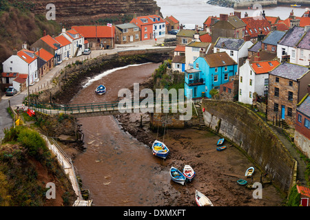 Overview of Staithes, North Yorkshire, England Stock Photo