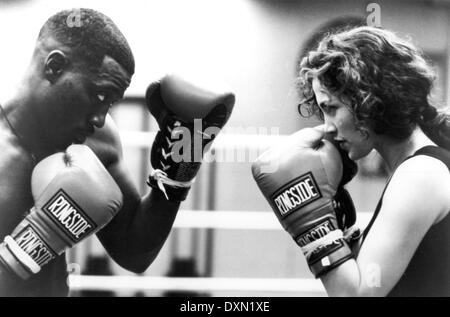 MONEY TRAIN, Wesley Snipes, Jennifer Lopez, 1995 Stock Photo - Alamy