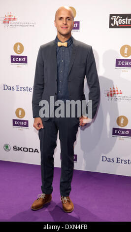 Berlin, Germany. 27th Mar, 2014. Belgian singer/songwriter Milow arrives arrives to the Echo Music Awards in Berlin, Germany, 27 March 2014. It is the 23rd Echo Music Awards for outstanding achievement in the music industry. Photo: JOERG CARSTENSEN/dpa/Alamy Live News Stock Photo