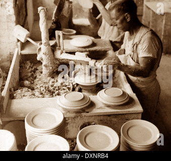 Pottery factory Trenton New Jersey USA early 1900s Stock Photo