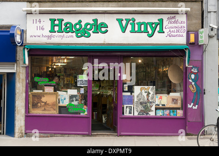 Haggle Vinyl record shop on Essex Road, Islington, London, England, UK Stock Photo