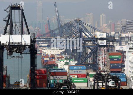 Hong Kong, China, loading cranes in the Hong Kong International ...