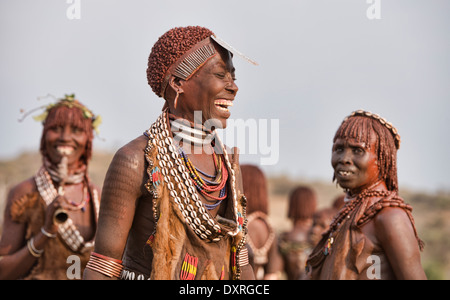 portrait of a Hamer young woman in her village near Turmi in the Omo Valley, Ethiopia Stock Photo