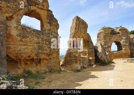 Perimeter wall of Valle dei Templi,  Agrigento, Sicily Stock Photo