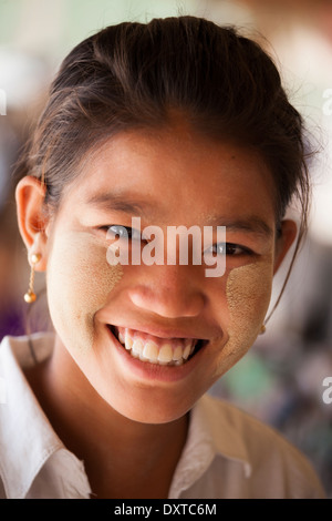 Burmese girl in Bagan, Myanmar Stock Photo