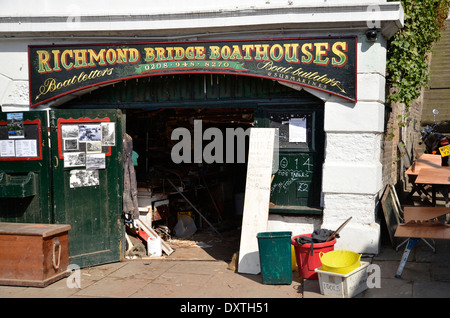 A Boathouse on the River Thames at Richmond on Thames, London Stock Photo