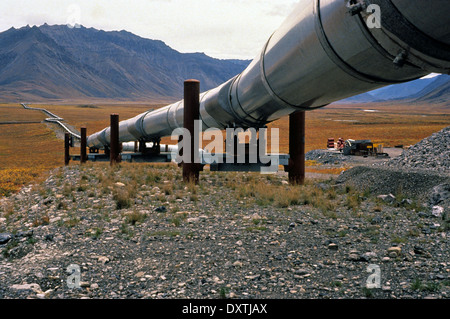 oil pipeline, valdez oil terminal, alaska, 1970s Stock Photo - Alamy