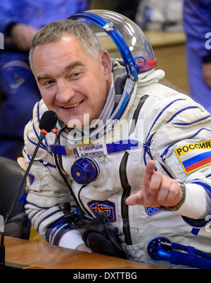 Expedition 39 at Baikonur Cosmodrome prepares for ISS launch with crew ...