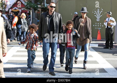 Heidi Klum seen with her children Henry Leni Lou Sulola Johan Samuel her boyfriend Martin Kristen and her mother Erna at The Grove Los Angeles California - 21.11.12 Featuring: Heidi Klum When: 21 Nov 2012 Stock Photo