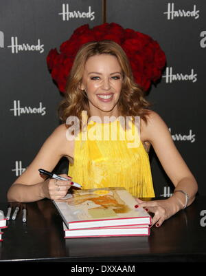 Kylie Minogue signs copies of her book 'Kylie/Fashion' at Harrods London England - 28.11.12 Featuring: Kylie Minogue Where: London United Kingdom When: 28 Nov 2012 Stock Photo