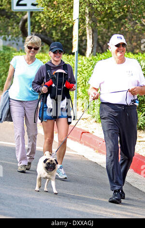 Anna Faris seen with her son Jack and her parents Karen and Jack hiking in Los Angeles Los Angeles California- 28.11.12 Featuring: Anna Faris Where: United States When: 28 Nov 2012