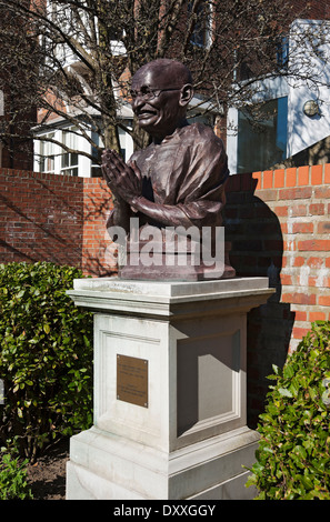 Statue of Gandhi in Museum Quarter garden Hull East Yorkshire England UK United Kingdom GB Great Britain Stock Photo