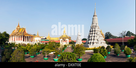 The Silver Pagoda inside the Royal Palace complex, Phnom Penh, Cambodia Stock Photo