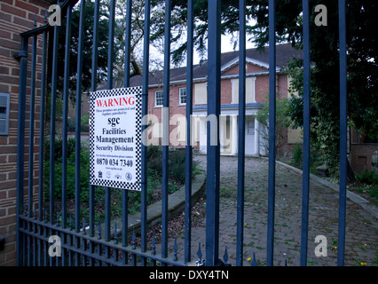 There are numerous empty mansions in The Bishops Avenue, North London ('Millionaires Row') Stock Photo