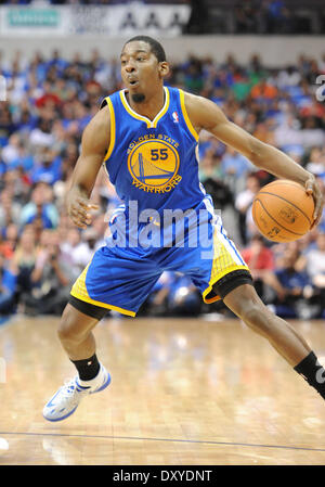 Golden State Warriors guard Jordan Poole (3) brings the ball upcourt ...