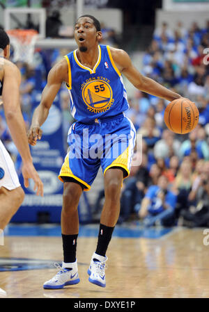 Dallas, Texas. 01st Apr, 2014. Golden State Warriors guard Jordan Crawford #55 finished with 19 points during an NBA game between the Golden State Warriors and the Dallas Mavericks at the American Airlines Center in Dallas, TX Golden State defeated Dallas 122-120 in Overtime Credit:  Cal Sport Media/Alamy Live News Stock Photo