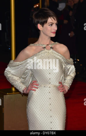 Les Miserables World Premiere held at the Odeon & Empire Leicester Square - Arrivals Featuring: Anne Hathaway Where: London United Kingdom When: 05 Dec 2012 Stock Photo