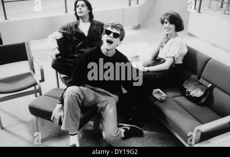Molly Ringwald, Anthony Michael Hall and Judd Nelson, on-set of the Film, 'The Breakfast Club', 1984 Stock Photo