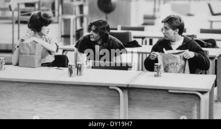 Molly Ringwald, Judd Nelson and Emilio Estevez, on-set of the Film, 'The Breakfast Club', 1984 Stock Photo