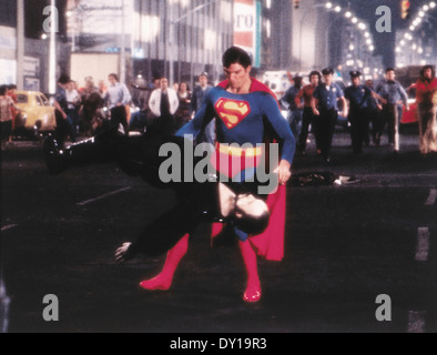 Christopher Reeve and Terence Stamp, on-set of the Film, 'Superman II', 1980 Stock Photo