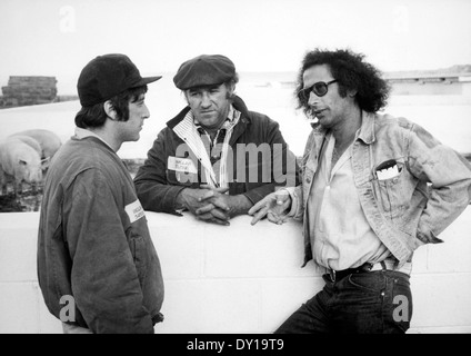 Jerry Schatzberg Directing Al Pacino & Gene Hackman, on-set of the Film, 'Scarecrow', 1973 Stock Photo