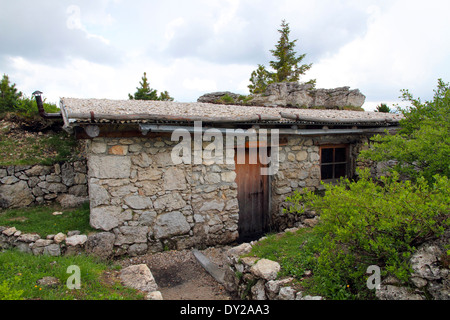 Passo Lagazuoi, Dolomiti Ampezzane, Val Parola, military shelters 1° world war in  Tre sassi Fortress Stock Photo