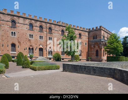 idyllic scenery with parkway at Castle of Brolio near Gaiole in Chianti, located in the italian region Tuscany Stock Photo