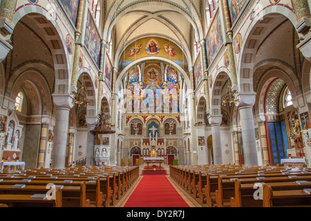 VIENNA, AUSTRIA - FEBRUARY 17, 2014: Nave of Carmelites church in Dobling. Stock Photo