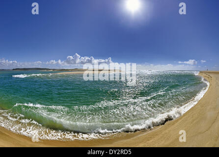 Portugal, Alentejo, Odemira, Santo Andre, Lagoa de Santo Andre, lake, sea, ocean, Atlantic Ocean, water, green water, waves, clean water, fresh, oxygen, pure air, nature protected area, dunes, sand, eco system, April 2014 Stock Photo