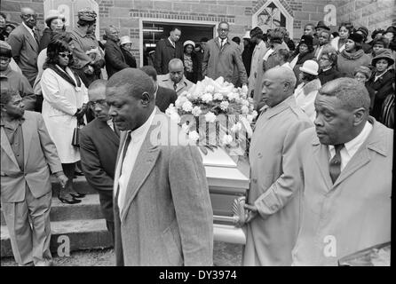 Dahmer, funeral, January 1966 Stock Photo