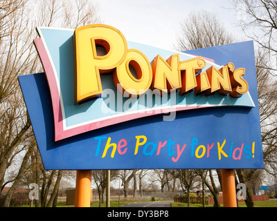 Sign for Pontin's holiday camp at Pakefield, near Lowestoft, Suffolk, England Stock Photo