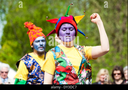 Gog Magog molly dancers in parade at Warwick Folk Festival ...