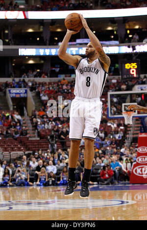 Brooklyn Nets' Deron Williams (8) shoots over Minnesota Timberwolves ...