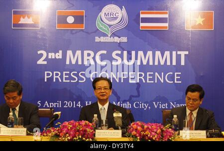 Ho Chi Minh City, Vietnam. 5th Apr, 2014. Vietnamese Prime Minister Nguyen Tan Dung attends a press conference during the second Mekong River Commission (MRC) Summit in Ho Chi Minh City, Vietnam, April 5, 2014. The second MRC Summit wrapped up in Vietnam's southern Ho Chi Minh City on Saturday after four days of sitting, with key outcomes reached by participants to the event. © Nguyen Le Huyen/Xinhua/Alamy Live News