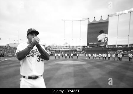 Kansas City Royals first baseman Eric Hosmer, during batting practice  before a baseball game on Friday, Aug. 14, 2015, in Kansas City, Mo. (AP  Photo/Reed Hoffmann Stock Photo - Alamy